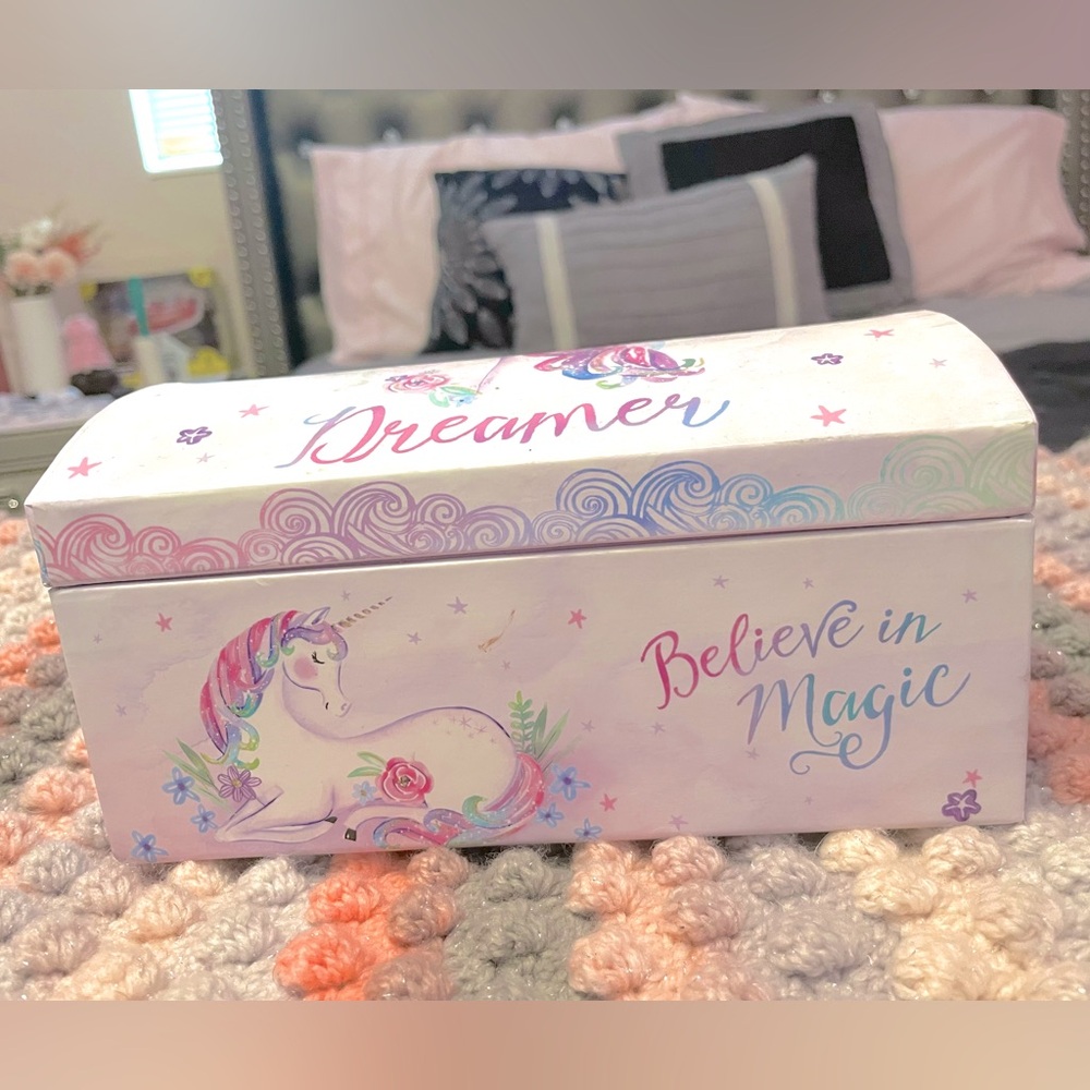 Unicorn jewelry box